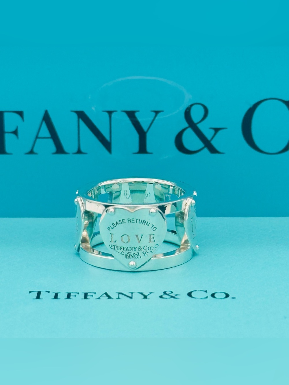 TIFFANY & CO. SS Retired Return to Love Wide Band Ring Size 5.5